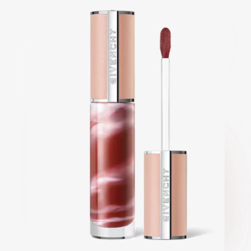 New in Box Givenchy ROSE PERFECTO TINTED LIQUID LIP BALM in Chilling Brown